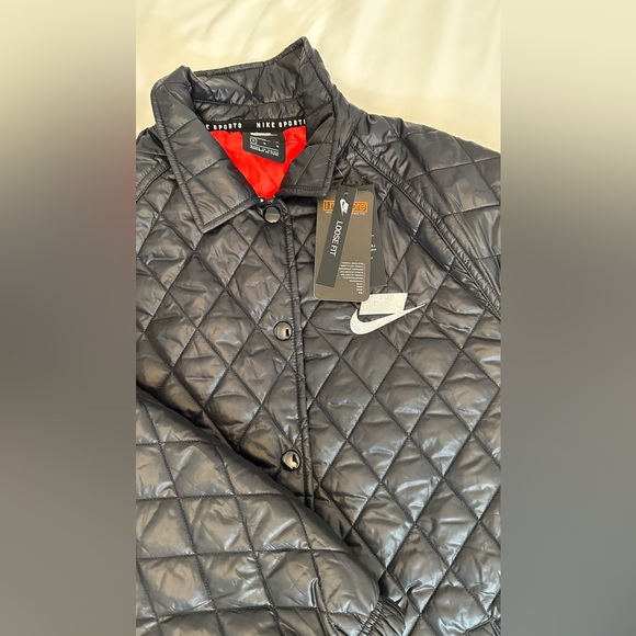 Nike Women’s Synthetic Fill Jacket - Picture 3 of 7